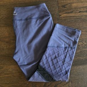 Beyond Yoga Quilted Mesh Capri Leggings